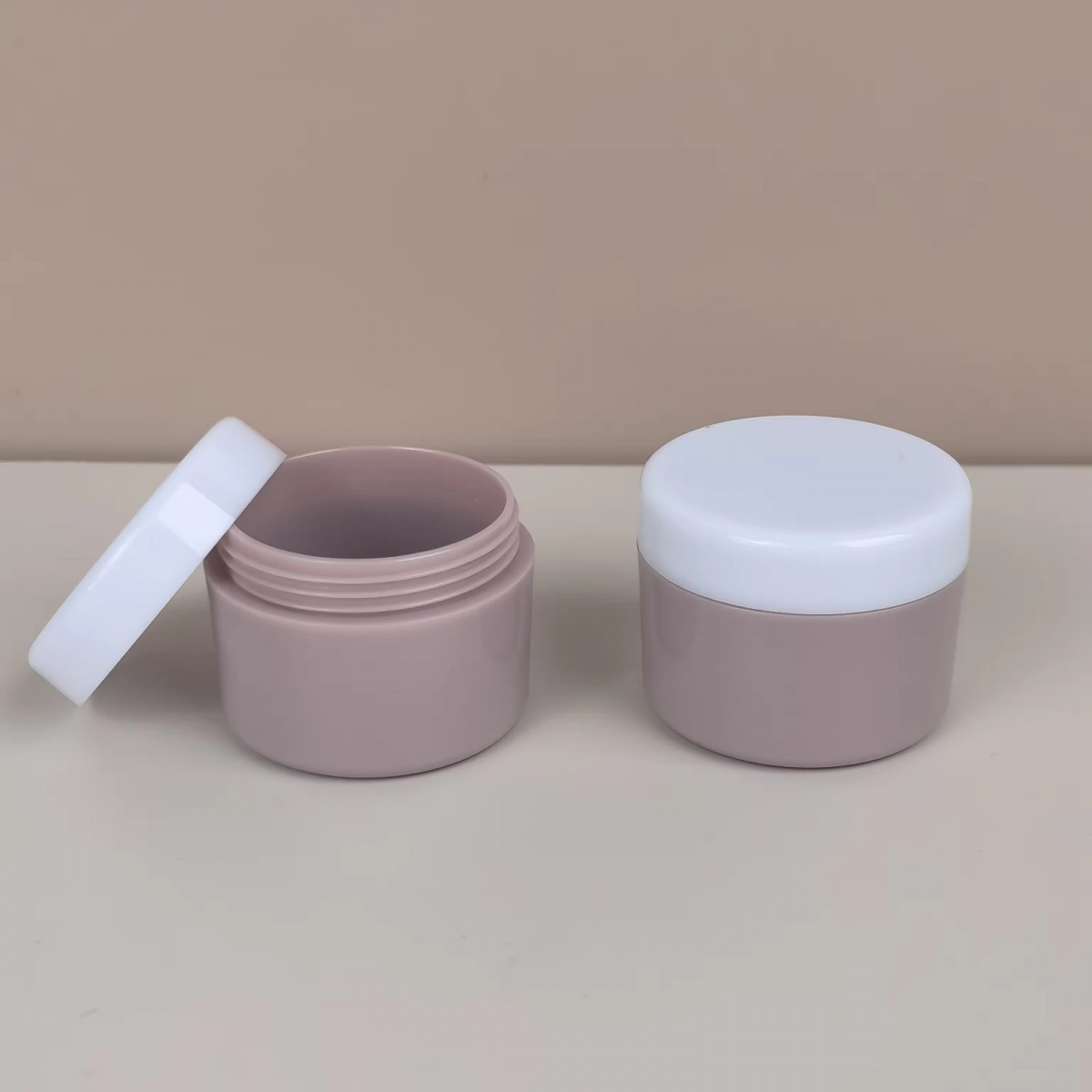  Empty Colorful Plastic Matt Cosmetic Cream Jar